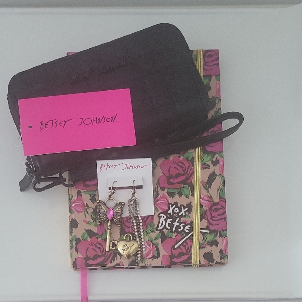 Betsey Johnson Black Wristlet with Floral Journal and Earrings